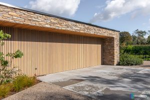 Houten garagedeuren afrormosia hout